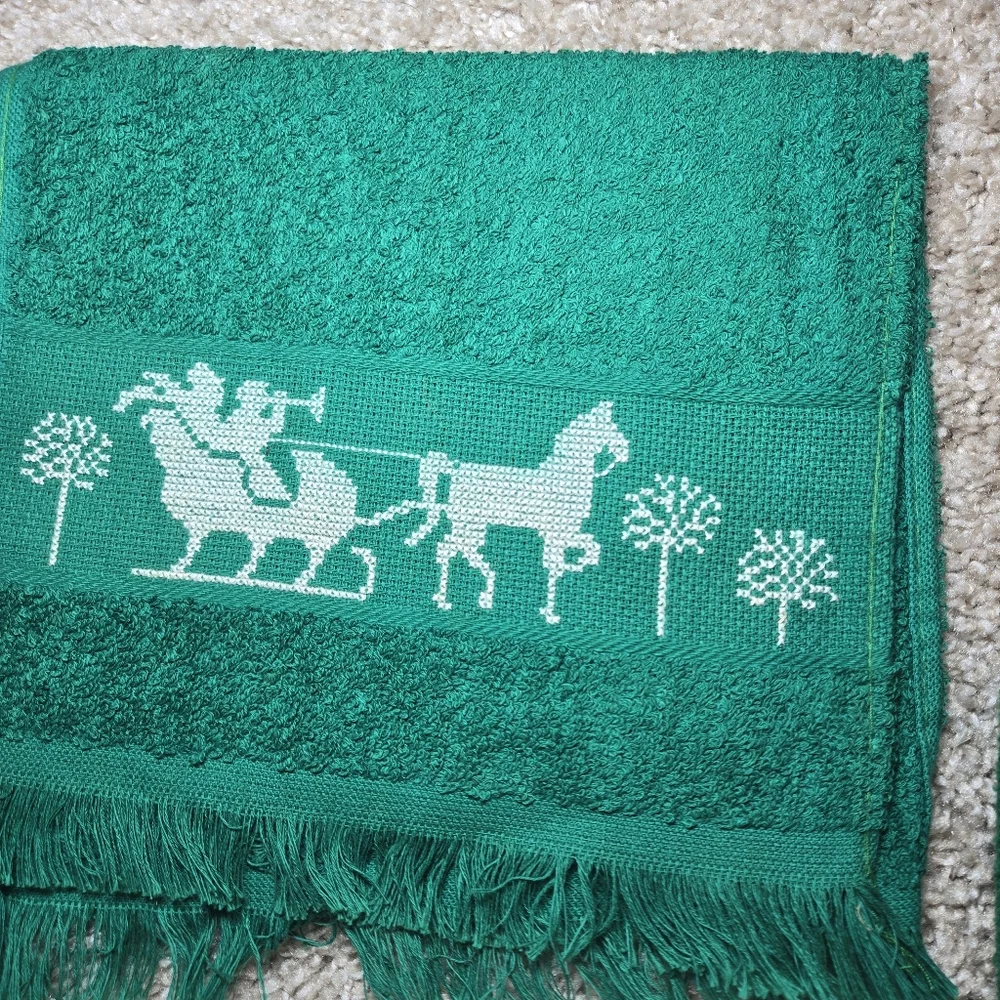 Set Of 5 Needlepoint Christmas Hand Towels Plus Bonus